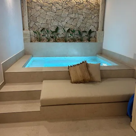De Lujo Con Piscina Climatizada Apartment *
