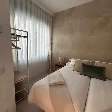 Apartment De Lujo Con Piscina Climatizada Nerja